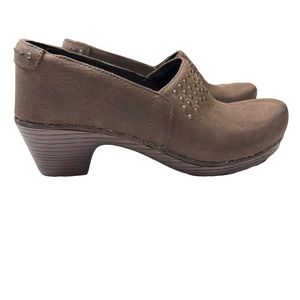 Dansko Shoes Womens 38 Mavis Studded Comfort Slip‎ On Wedge Clogs Brown Leather